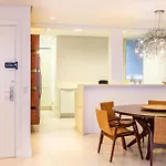 3 Quartos No Leblon A 2 Min. Da Praia | Gsm493/203