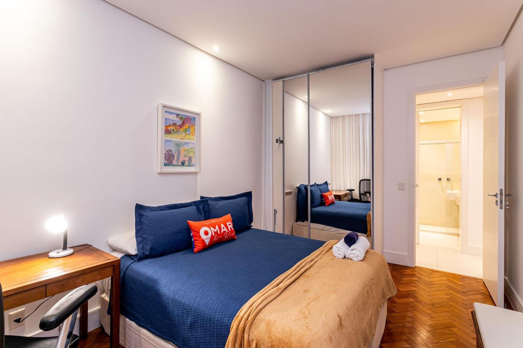 Apartamento 3 Quartos No Leblon A 2 Min. Da | Gsm493/203 *